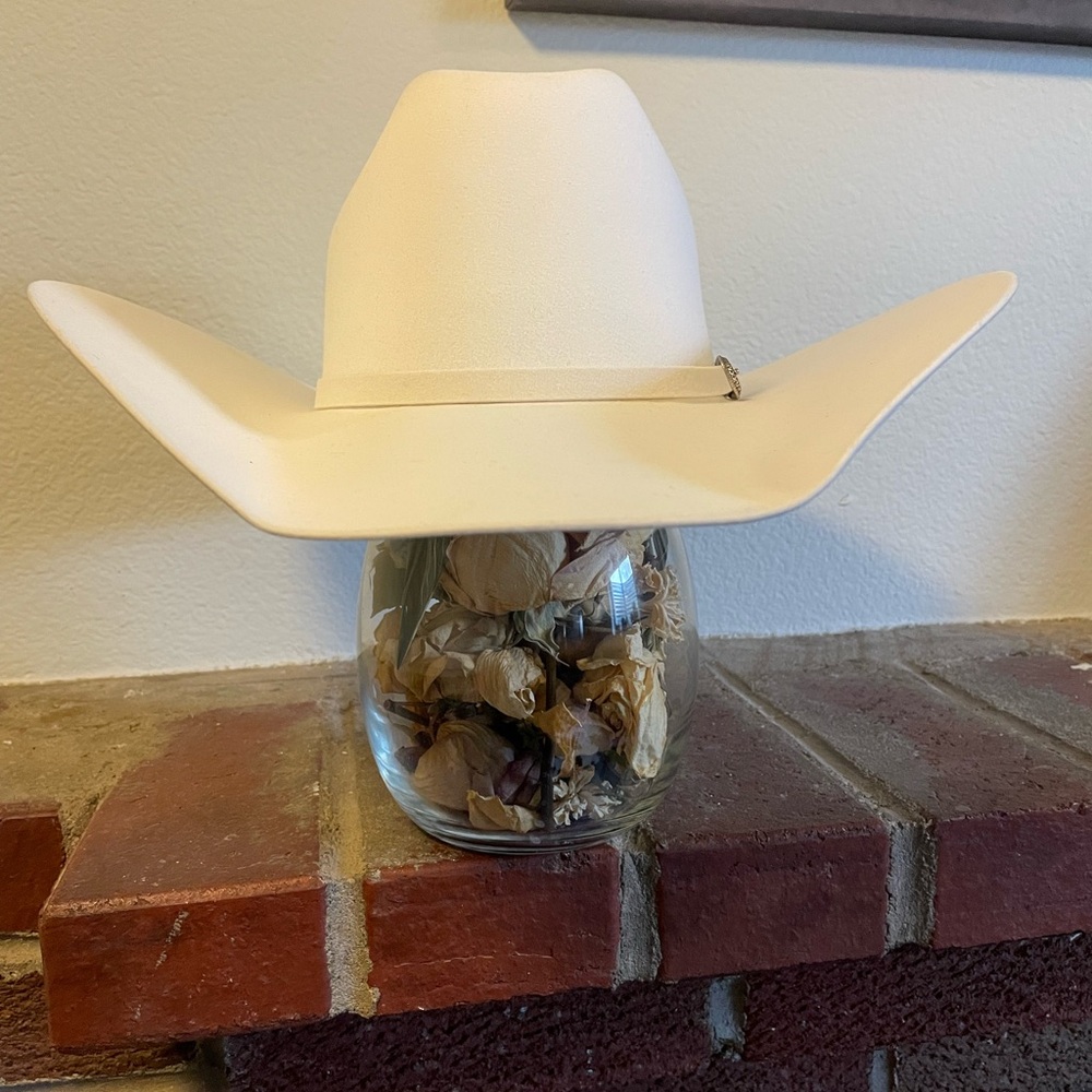 White Cowboy Hat